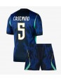 Billige Brasil Casemiro #5 Bortedraktsett Barn VM 2026 Kortermet (+ Korte bukser)